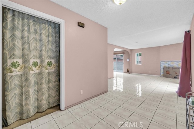 3855 Gilman Rd, El Monte CA: https://media.crmls.org/medias/d996526b-047c-4a6c-b252-939cc52405e8.jpg