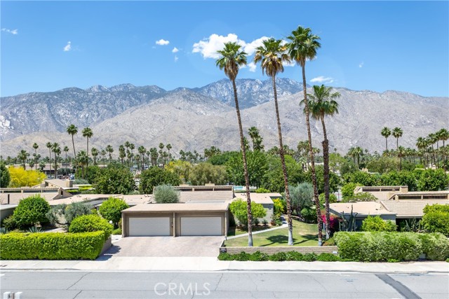 Detail Gallery Image 3 of 36 For 1630 S La Reina Way 3a,  Palm Springs,  CA 92264 - 2 Beds | 2 Baths