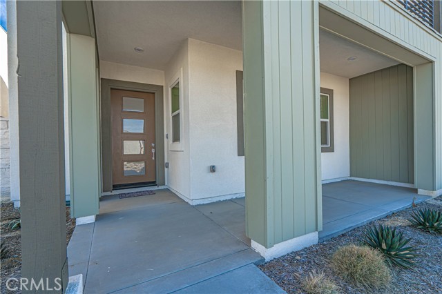 Detail Gallery Image 3 of 35 For 27081 Amber Sky Way, Valencia,  CA 91381 - 3 Beds | 2/1 Baths