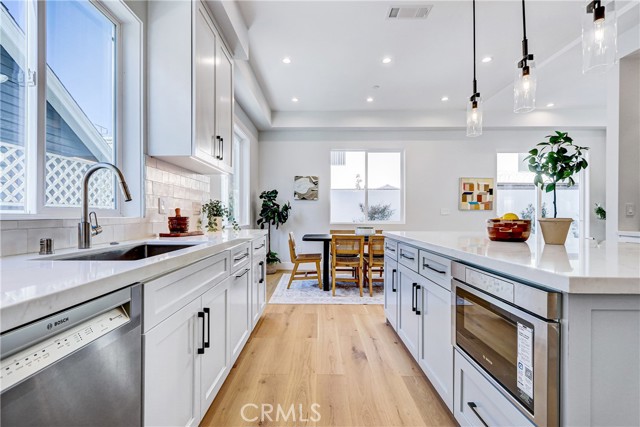 2619 Huntington, Redondo Beach, California 90278, 4 Bedrooms Bedrooms, ,3 BathroomsBathrooms,Residential,For Sale,Huntington,SB25268610 2619 Huntington, Redondo Beach, California 90278, 4 Bedrooms Bedrooms, ,3 BathroomsBathrooms,Residential,For Sale,Huntington,SB25268610