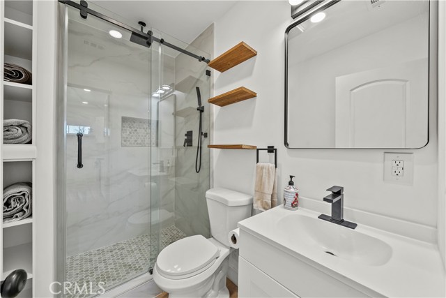 Detail Gallery Image 22 of 28 For 20127 Citronia, Chatsworth,  CA 91311 - 1 Beds | 1 Baths