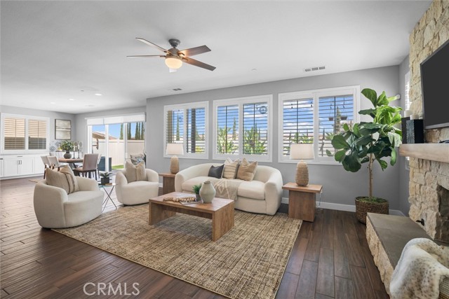 Detail Gallery Image 13 of 62 For 30644 Belmont Heights, Murrieta,  CA 92563 - 4 Beds | 3/1 Baths