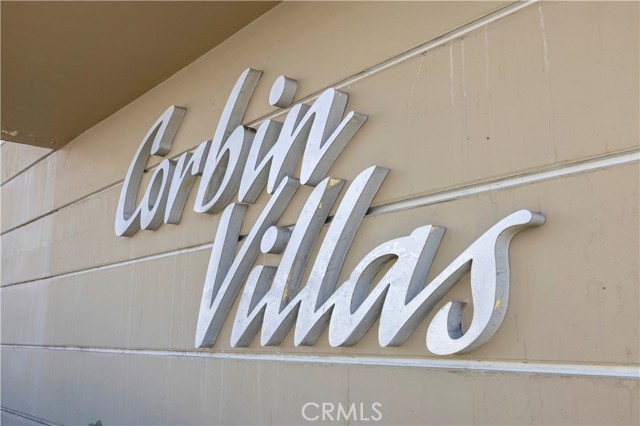 Detail Gallery Image 2 of 45 For 6800 Corbin Ave #104,  Reseda,  CA 91335 - 2 Beds | 2 Baths