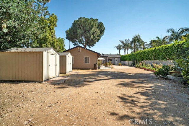Image 42 of 45 For 18203 Arminta Street