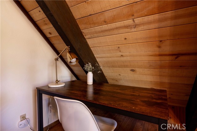 Detail Gallery Image 45 of 61 For 912 Bear Mountain Rd, Big Bear City,  CA 92314 - 3 Beds | 2 Baths