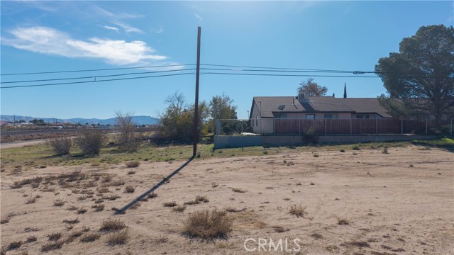 Detail Gallery Image 11 of 11 For 1 Bear Valley Outer, Hesperia,  CA 92345 - – Beds | – Baths