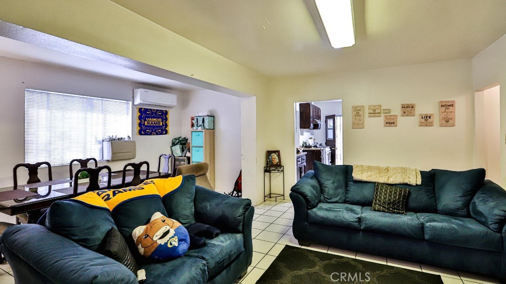 MLS #WS25253534 image #24