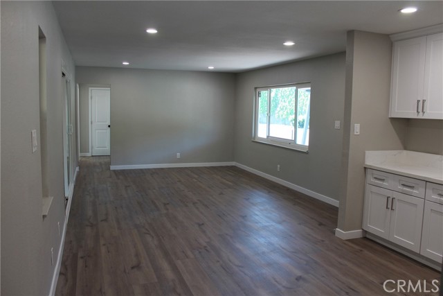 Detail Gallery Image 4 of 25 For 1420 W 30th St, San Bernardino,  CA 92405 - 3 Beds | 1/1 Baths