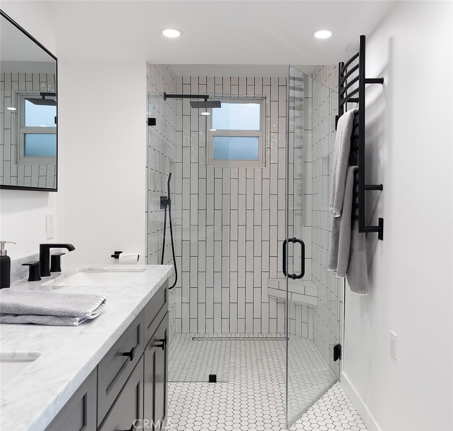 D99a9d95 9d23 4efb Af87 6412344f8215