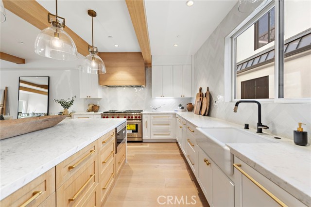 Detail Gallery Image 11 of 29 For 20462 Santa Ana Ave #F,  Newport Beach,  CA 92660 - 3 Beds | 3 Baths