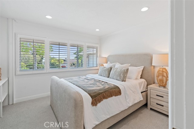 1056 Madison Place, Laguna Beach CA: https://media.crmls.org/medias/d99e9f42-0aed-41f7-a424-08c949bf4ace.jpg