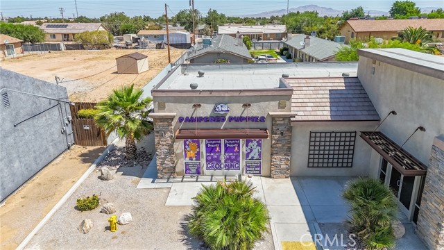 15444 Bear Valley Road, Victorville CA: https://media.crmls.org/medias/d99eca3f-0c20-4362-a6a0-15f492f2a099.jpg