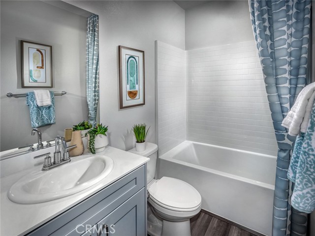 Detail Gallery Image 3 of 17 For 1543 Stratus Dr, Pomona,  CA 91768 - 3 Beds | 3 Baths
