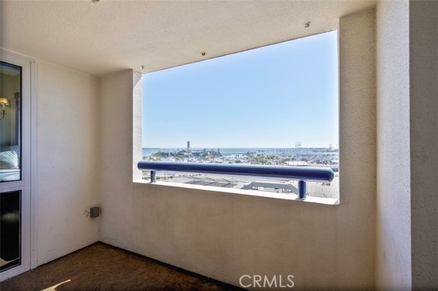 Detail Gallery Image 7 of 42 For 525 E Seaside Way #807,  Long Beach,  CA 90802 - 2 Beds | 1/1 Baths