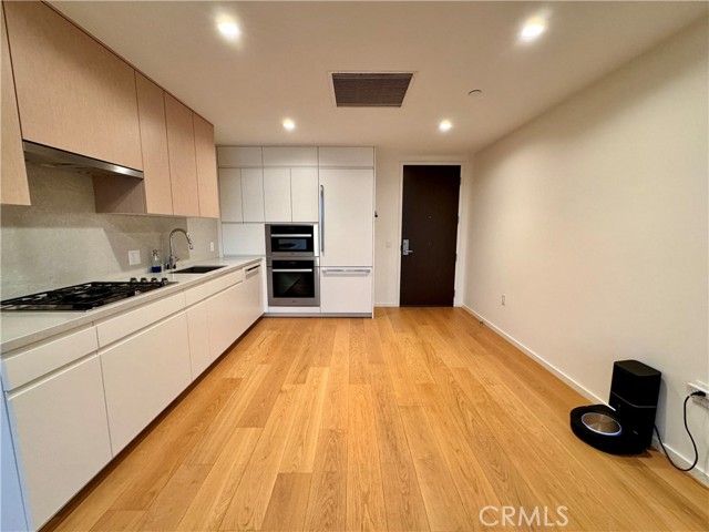 Detail Gallery Image 5 of 12 For 877 Francisco #3007,  Los Angeles,  CA 90017 - 1 Beds | 1 Baths