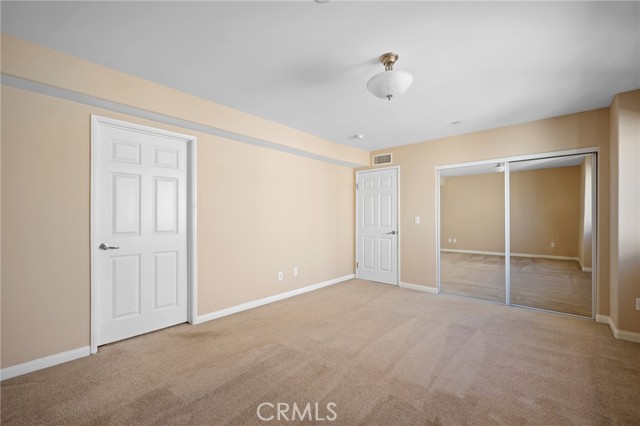 Detail Gallery Image 19 of 31 For 10118 Fernglen #1,  Tujunga,  CA 91042 - 3 Beds | 2/1 Baths