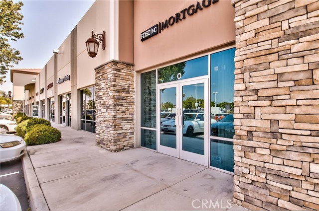 13641 Central Avenue, Chino, California 91710, ,Commercial Lease,For Rent,13641 Central Avenue,CRIV25134593
