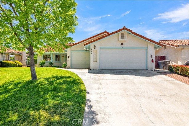 Detail Gallery Image 1 of 38 For 904 Torrey Pines Dr, Paso Robles,  CA 93446 - 3 Beds | 2 Baths