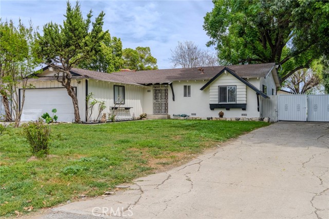 Detail Gallery Image 4 of 63 For 13233 Eastend Ave, Chino,  CA 91710 - 7 Beds | 3 Baths