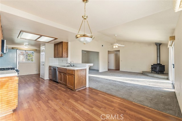 Detail Gallery Image 10 of 48 For 35208 Dollar Ct, Coarsegold,  CA 93614 - 3 Beds | 2/1 Baths