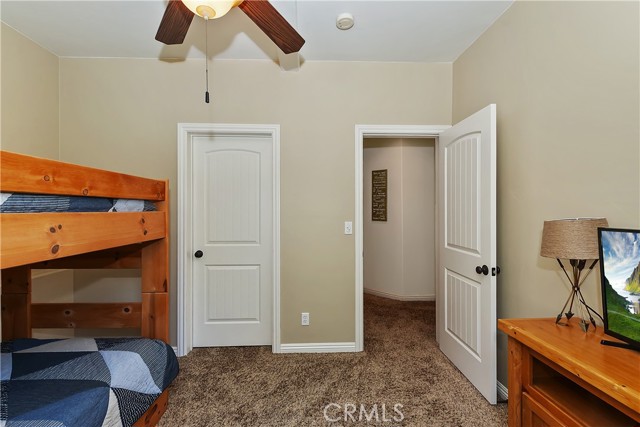 1119 Brentwood Drive, Lake Arrowhead CA: https://media.crmls.org/medias/d9a48727-9425-40fc-990c-3ee133f2b905.jpg