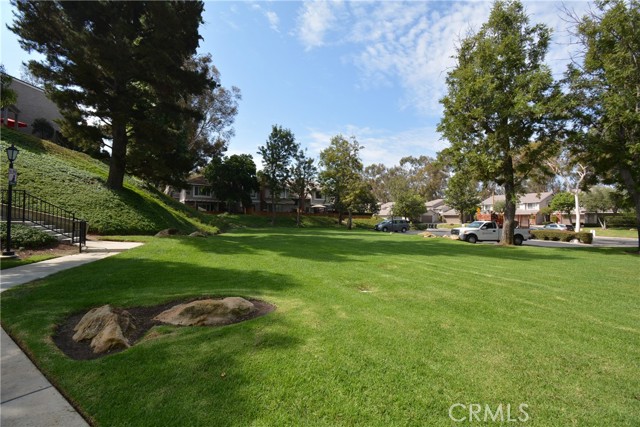 Detail Gallery Image 33 of 35 For 6543 E Camino Vista #2,  Anaheim Hills,  CA 92807 - 3 Beds | 2/1 Baths