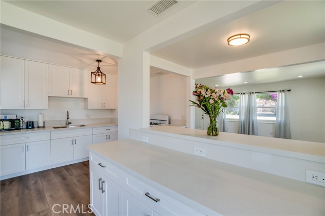 Detail Gallery Image 30 of 44 For 179 N Rodecker Dr, Azusa,  CA 91702 - 3 Beds | 1 Baths