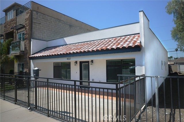 Image 4 of 21 For 4137 Rosemead Boulevard