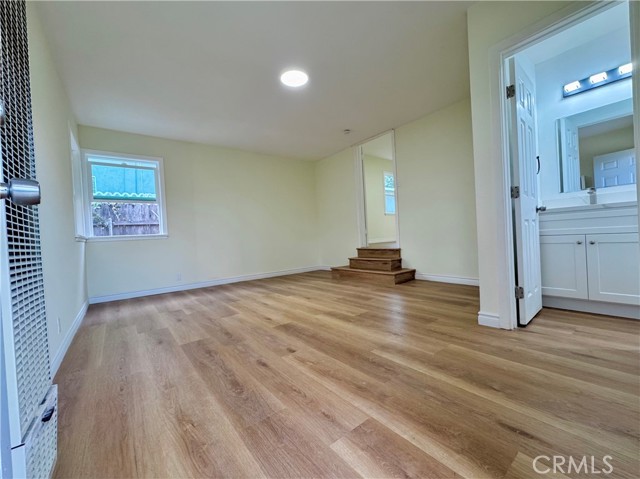 Detail Gallery Image 16 of 21 For 924 W Colorado Bld, Monrovia,  CA 91016 - 4 Beds | 3 Baths