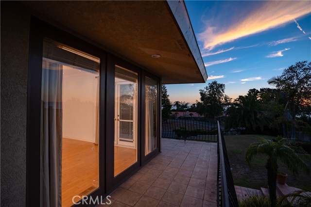 Detail Gallery Image 66 of 75 For 984 La Cresta Pl, Palos Verdes Estates,  CA 90274 - 6 Beds | 4 Baths