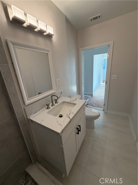 Detail Gallery Image 14 of 21 For 515 E Garfield Ave, Glendale,  CA 91205 - 3 Beds | 2 Baths