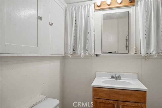 1014 West 76th photo 21