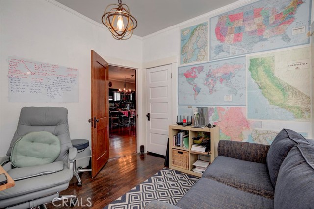 571 W 17th Street, San Pedro CA: https://media.crmls.org/medias/d9a8d161-eb5d-44fa-9dc9-12ad0474ffd6.jpg