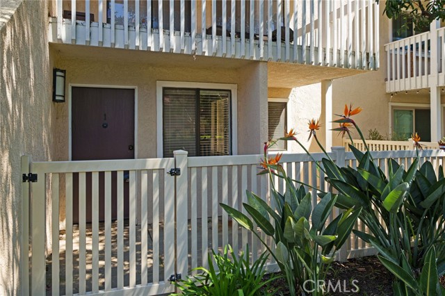 Detail Gallery Image 5 of 31 For 19052 Oceanport Ln #1,  Huntington Beach,  CA 92648 - 1 Beds | 1 Baths