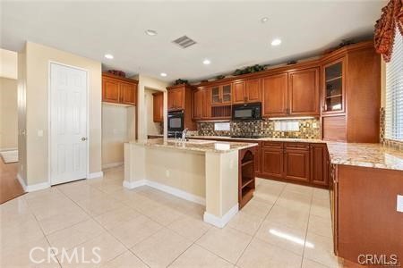 https://media.crmls.org/medias/d9aaf107-145c-4c16-b6bc-fc1678d4f1e7.jpg?preset=X-Large