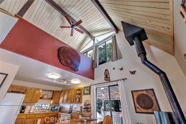 Detail Gallery Image 18 of 61 For 53050 Woodpecker Way, Idyllwild,  CA 92549 - 2 Beds | 1 Baths