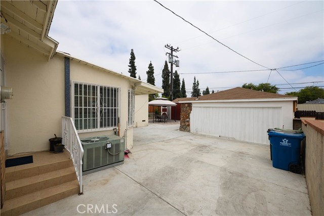 Detail Gallery Image 11 of 53 For 1004 S Valencia St, Alhambra,  CA 91801 - 4 Beds | 2 Baths