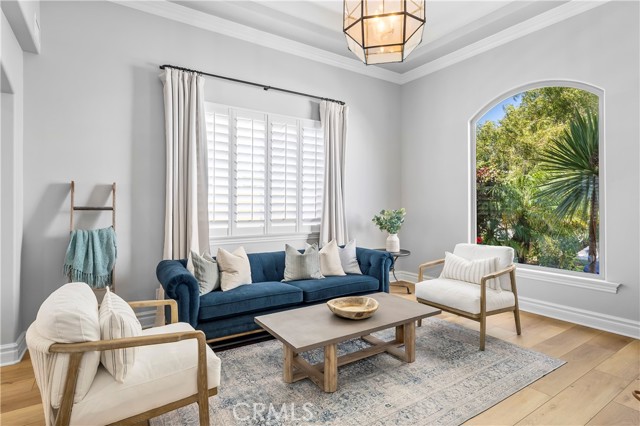 2210 Robinson Street, Redondo Beach, California 90278, 5 Bedrooms Bedrooms, ,4 BathroomsBathrooms,Residential,Sold,Robinson Street,SB22055222