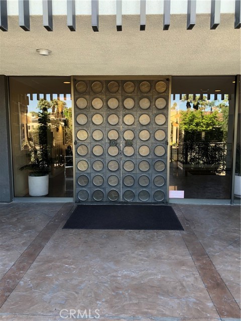 277 E Alejo Rd #204, Palm Springs, CA 92262
