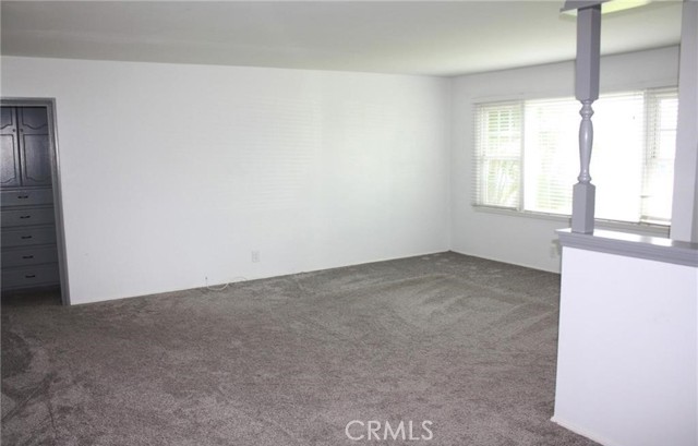3585 Timothy Way, Riverside CA: https://media.crmls.org/medias/d9adbd26-6501-45e8-a083-72a9b7e1edb5.jpg
