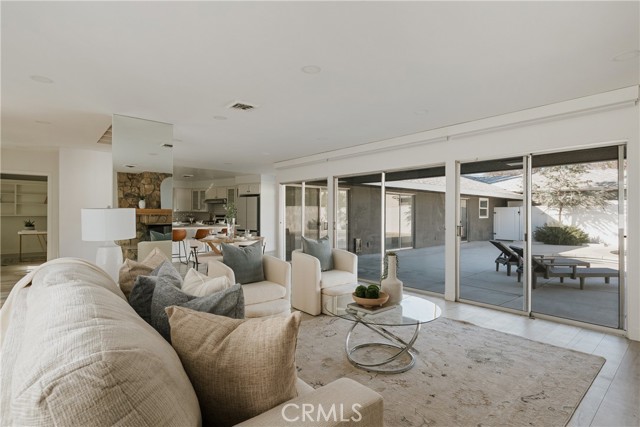 Detail Gallery Image 10 of 47 For 885 W Arrow, Upland,  CA 91786 - 3 Beds | 2 Baths