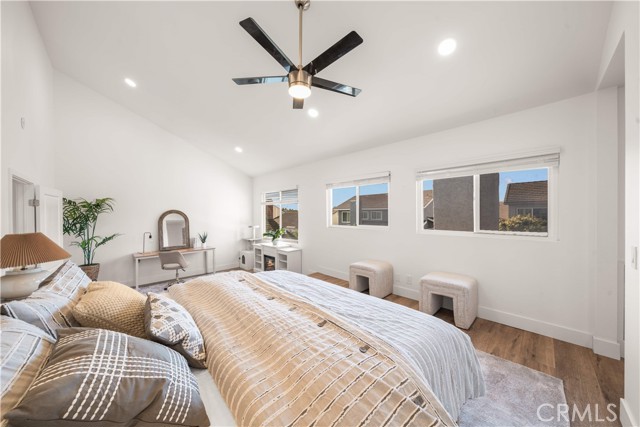 Detail Gallery Image 39 of 53 For 17 Blazing Star, Irvine,  CA 92604 - 4 Beds | 3 Baths