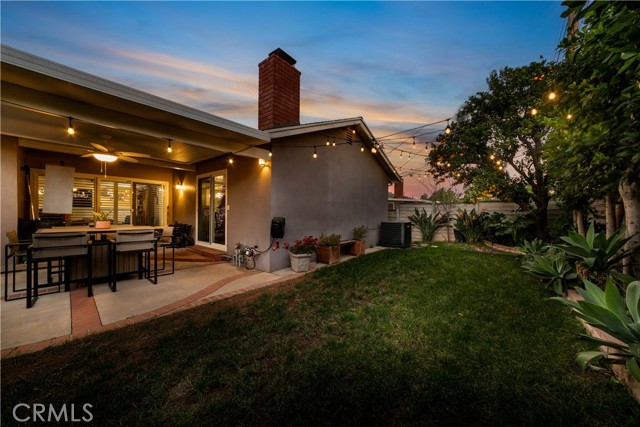 16264 Kalisher Street, Granada Hills CA: https://media.crmls.org/medias/d9af2674-a1d0-4adc-8f94-803811679d6c.jpg