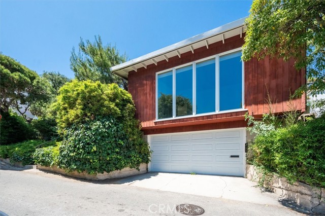 3288 Velma Drive, Los Angeles CA: https://media.crmls.org/medias/d9af5716-4777-4b62-aa8b-3ccefd2a4687.jpg