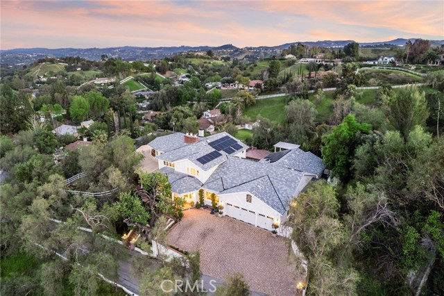 Detail Gallery Image 6 of 50 For 24965 Kit Carson Rd, Hidden Hills,  CA 91302 - 6 Beds | 7 Baths