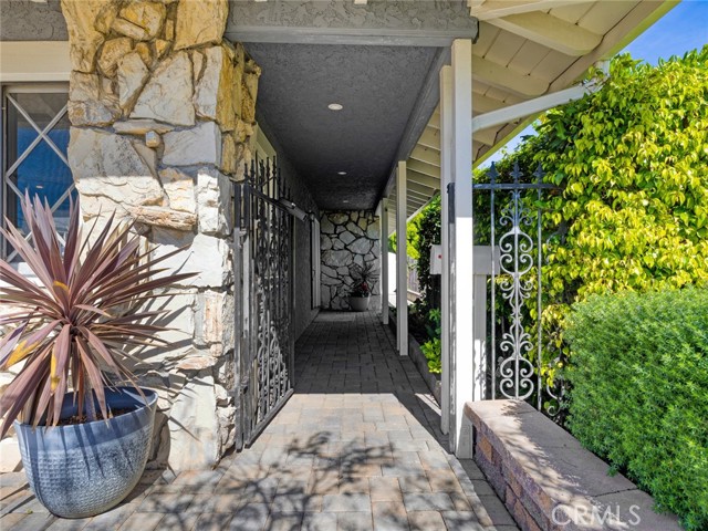 Detail Gallery Image 8 of 63 For 33211 Blue Fin Dr, Dana Point,  CA 92629 - 3 Beds | 2 Baths
