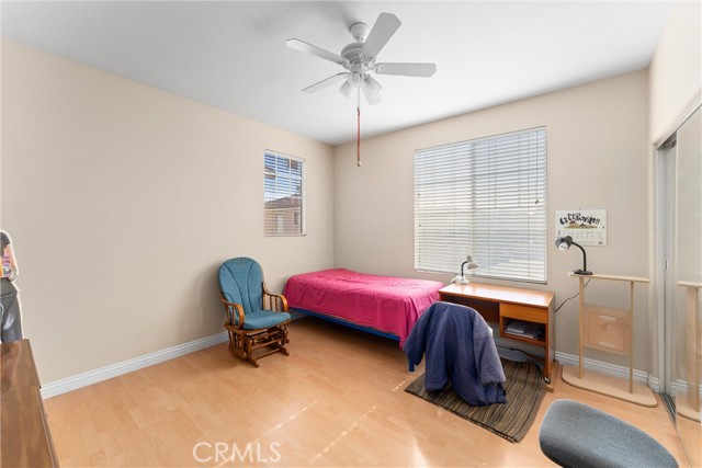 Detail Gallery Image 12 of 23 For 1972 W Blue Violet Ct, Anaheim,  CA 92801 - 2 Beds | 2/1 Baths