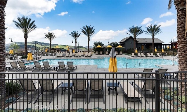 55 Adelfa Street, Rancho Mission Viejo CA: https://media.crmls.org/medias/d9b088bb-67b2-4dbf-975e-83628f963c41.jpg