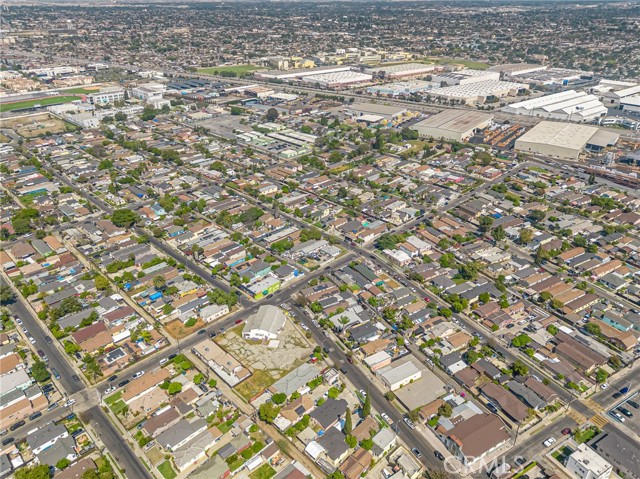Detail Gallery Image 17 of 21 For 10621 Kalmia, Los Angeles,  CA 90002 - 4 Beds | 2 Baths