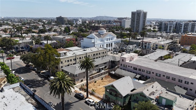 Detail Gallery Image 10 of 12 For 618 Chestnut Ave, Long Beach,  CA 90802 - – Beds | – Baths